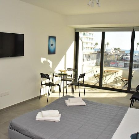 Georgia Court City & Seaview ลาร์นาคา ภายนอก รูปภาพ