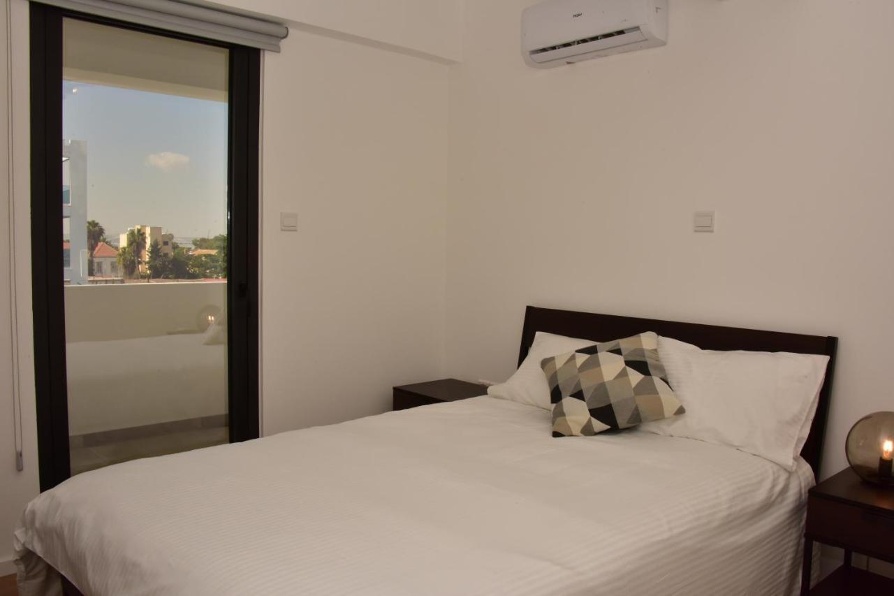 Georgia Court City & Seaview ลาร์นาคา ภายนอก รูปภาพ