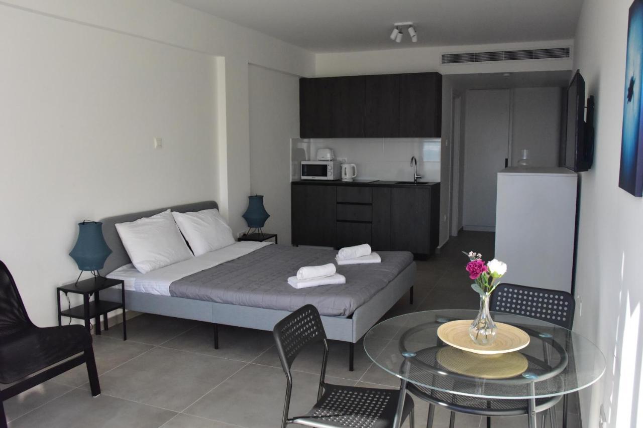 Georgia Court City & Seaview ลาร์นาคา ภายนอก รูปภาพ